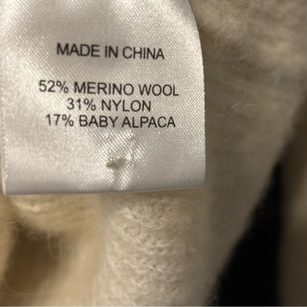 Quince Baby Alpaca-Wool Blend Cropped Ivory Cardigan - Picture 11 of 16